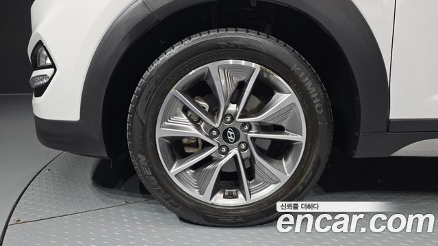Hyundai Tucson из Кореи Encar