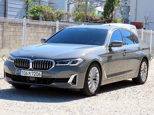 BMW 5-Series 520i Luxury — пробег 80 614 км — фото 1 из 5