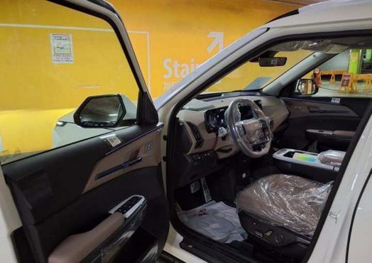 Kia EV5 Long Range 2WD Earth — пробег 1 км — фото 4 из 5
