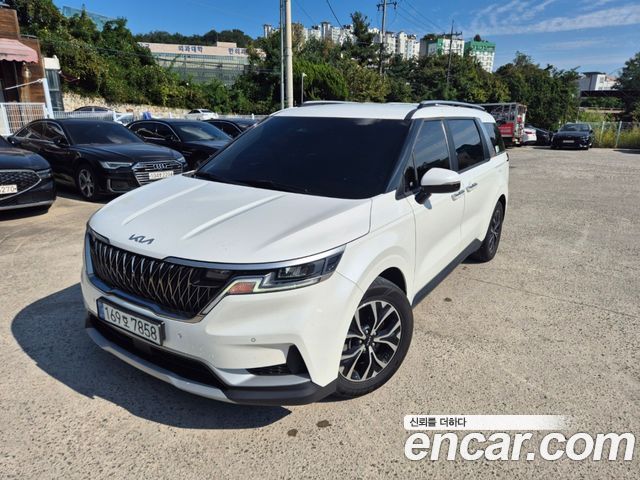 Kia Carnival Diesel 9-Seater Prestige — пробег 234 000 км — фото 1 из 5