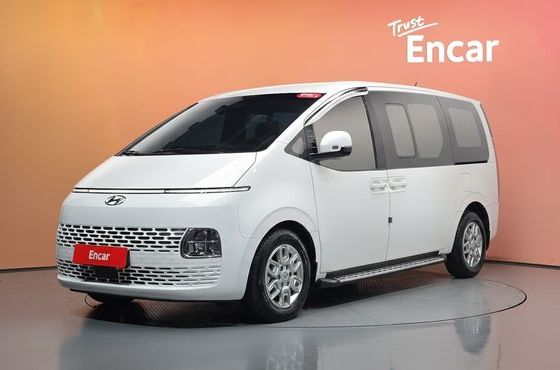 Hyundai Staria Cargo 5-Seater Modern — пробег 15 756 км — фото 1 из 5