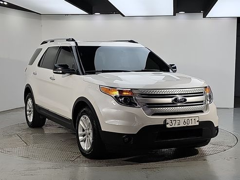 Ford Explorer 2.0 Ecoboost 2WD 5th — пробег 134 000 км — фото 2 из 5