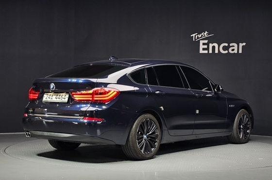 BMW Gran Turismo GT 30d xDrive — пробег 165 857 км — фото 2 из 5