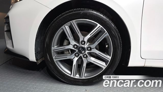 Kia K3 из Кореи Encar
