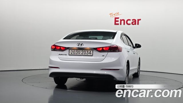 Hyundai AVANTE из Кореи Encar