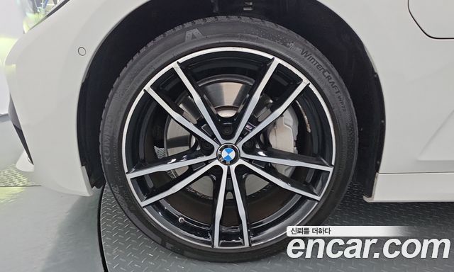 BMW 3-Series из Кореи Encar