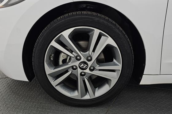 Hyundai AVANTE 1.6 GDI Value Plus — пробег 81 711 км — фото 5 из 5