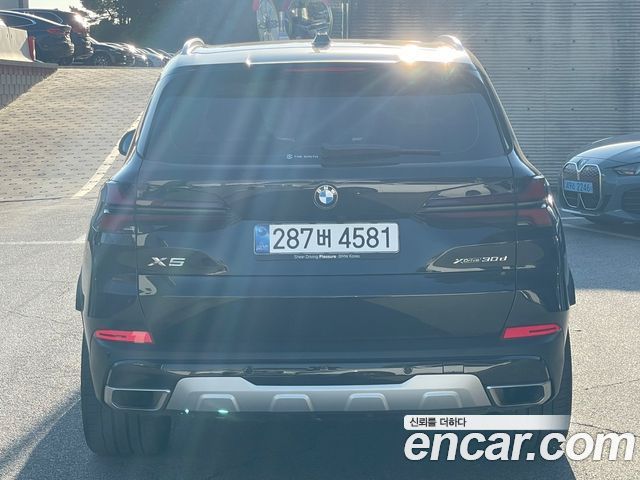 BMW X5 xDrive 30d xLine — пробег 23 836 км — фото 4 из 5