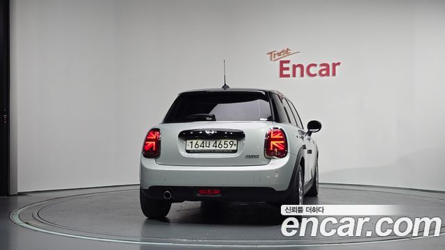 Mini Cooper из Кореи Encar