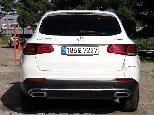 Mercedes-Benz GLC-Class GLC300e 4MATIC — пробег 91 726 км — фото 4 из 5