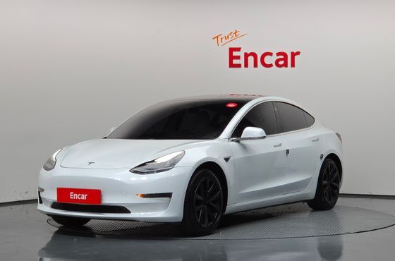 Tesla Model 3 Standard Range Plue RWD — пробег 103 449 км — фото 1 из 5