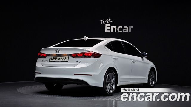 Hyundai AVANTE из Кореи Encar