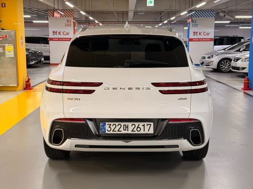 Genesis GV70 2.5T Gasoline AWD — пробег 72 722 км — фото 4 из 5