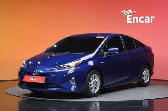 Toyota Prius 1.8 E — пробег 113 751 км — фото 1 из 5
