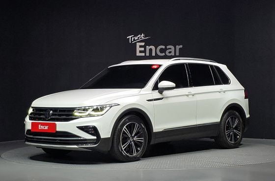 Volkswagen Tiguan 2.0 TDI Premium — пробег 57 603 км — фото 1 из 5