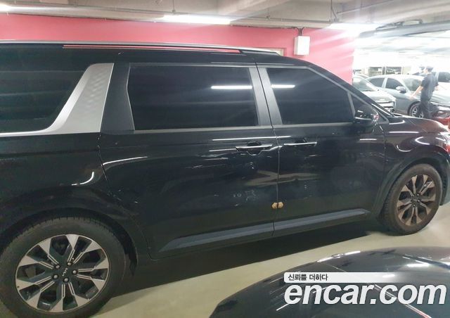 Kia Carnival Diesel 9-Seater Prestige — пробег 129 079 км — фото 5 из 5