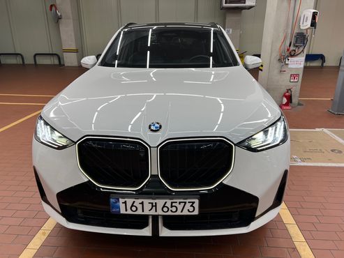 BMW X3 xDrive 30 M Sport Pro — пробег 10 879 км — фото 1 из 5