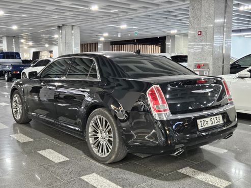 Chrysler 300C 3.0 Diesel — пробег 300 489 км — фото 2 из 5