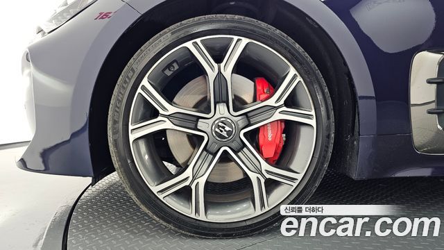 Kia Stinger из Кореи Encar