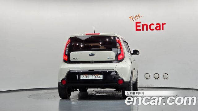 Kia Soul 1.6 Diesel Noblesse — пробег 90 453 км — фото 4 из 5