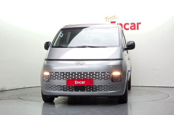 Hyundai Staria Tourer 11-Seater Smart — пробег 64 411 км — фото 3 из 5