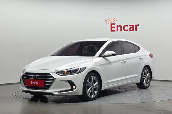 Hyundai AVANTE 1.6 GDI Value Plus — пробег 101 650 км — фото 1 из 5
