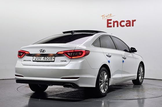 Hyundai Sonata 2.0 Smart — пробег 140 911 км — фото 2 из 5