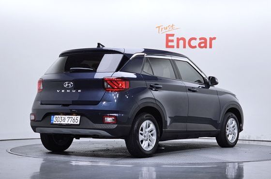 Hyundai Venue 1.6 Modern Plus — пробег 11 285 км — фото 2 из 5
