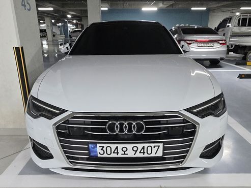Audi A6 40 TDI — пробег 19 000 км — фото 1 из 5