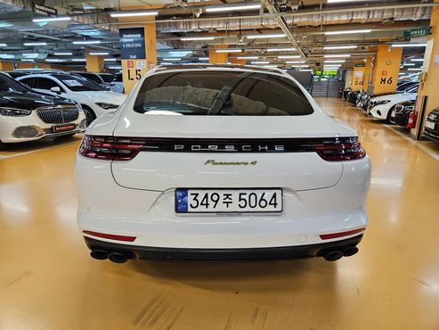 Porsche Panamera 2.9 AWD E-Hybrid — пробег 87 641 км — фото 4 из 5