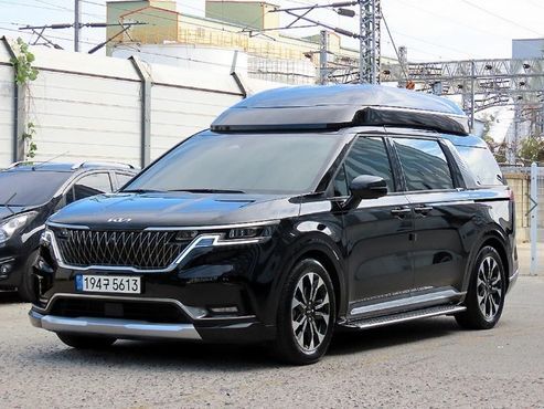 Kia Carnival Gasoline 9-Seater Hi-Limousine Signature — пробег 35 995 км — фото 1 из 2