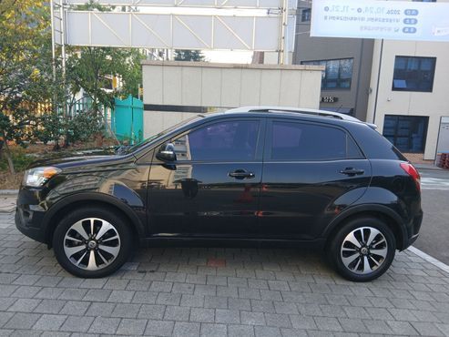 Ssangyong KORANDO 2.0 CVT 2WD Deluxe — пробег 104 055 км — фото 3 из 5