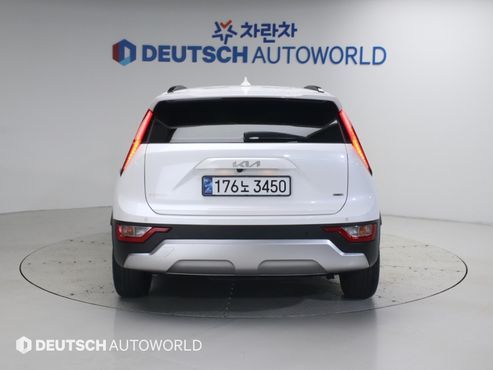 Kia Niro Prestige — пробег 132 798 км — фото 5 из 5