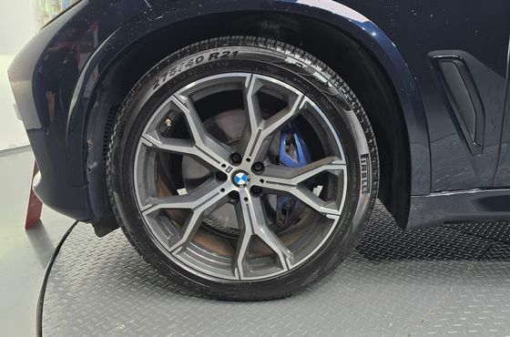 BMW X5 xDrive 40i M Sport — пробег 44 337 км — фото 5 из 5