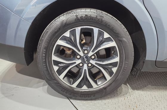 Kia Carnival Diesel 9-Seater Prestige — пробег 86 930 км — фото 5 из 5
