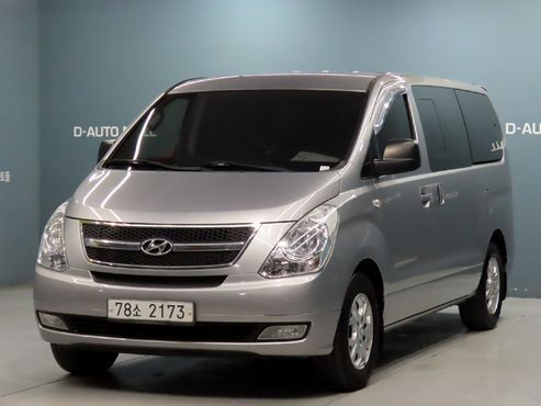 Hyundai Starex 12-Seater Wagon CVX Premium — пробег 105 876 км — фото 1 из 5