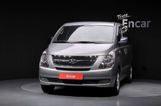 Hyundai Starex 12-Seater Wagon CVX Luxury — пробег 130 974 км — фото 3 из 5