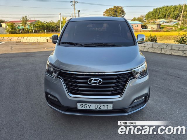 Hyundai Starex Van 5-Seater Modern — пробег 161 447 км — фото 1 из 5