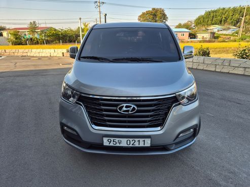 Hyundai Starex Van 5-Seater Modern — пробег 161 447 км — фото 1 из 5