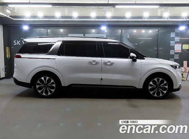 Kia Carnival Gasoline 9-Seater Signature — пробег 38 196 км — фото 5 из 5
