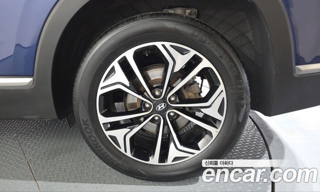 Hyundai Santafe Diesel 2.2 2WD Prestige — пробег 37 672 км — фото 5 из 5