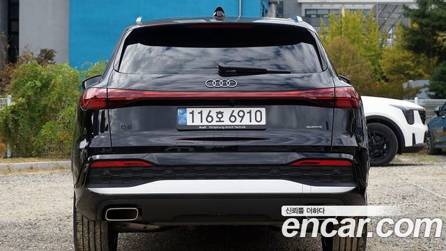 Audi Q5 40 TFSI Quiattro Advanced — пробег 15 800 км — фото 3 из 5