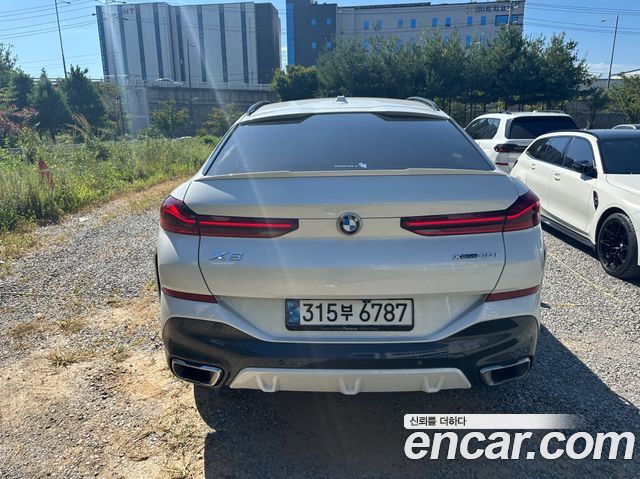 BMW X6 xDrive40i M Sport — пробег 38 904 км — фото 3 из 5