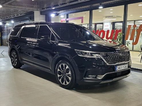 Kia Carnival Gasoline 9-Seater Signature — пробег 55 095 км — фото 1 из 2