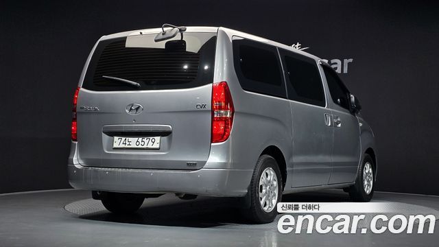 Hyundai Starex 12-Seater Wagon CVX Deluxe — пробег 134 010 км — фото 2 из 5