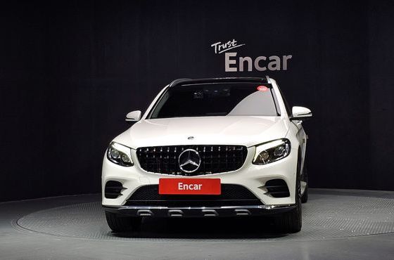 Mercedes-Benz GLC-Class GLC300 4MATIC AMG Line — пробег 128 702 км — фото 3 из 5