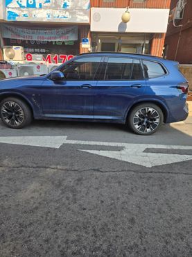 BMW iX3 M Sports — пробег 7 200 км — фото 2 из 5