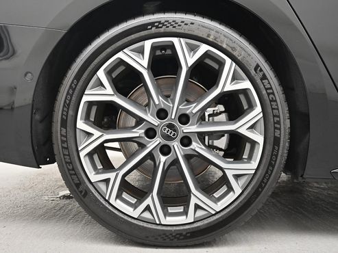 Audi A6 40 TFSI S Line — пробег 20 км — фото 5 из 5