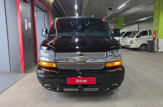 Chevrolet Express Van 6.0 — пробег 96 641 км — фото 3 из 5