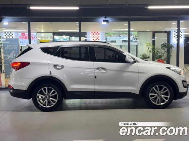 Hyundai Santafe Diesel(e-VGT) 2.0 4WD Premium — пробег 104 844 км — фото 3 из 5